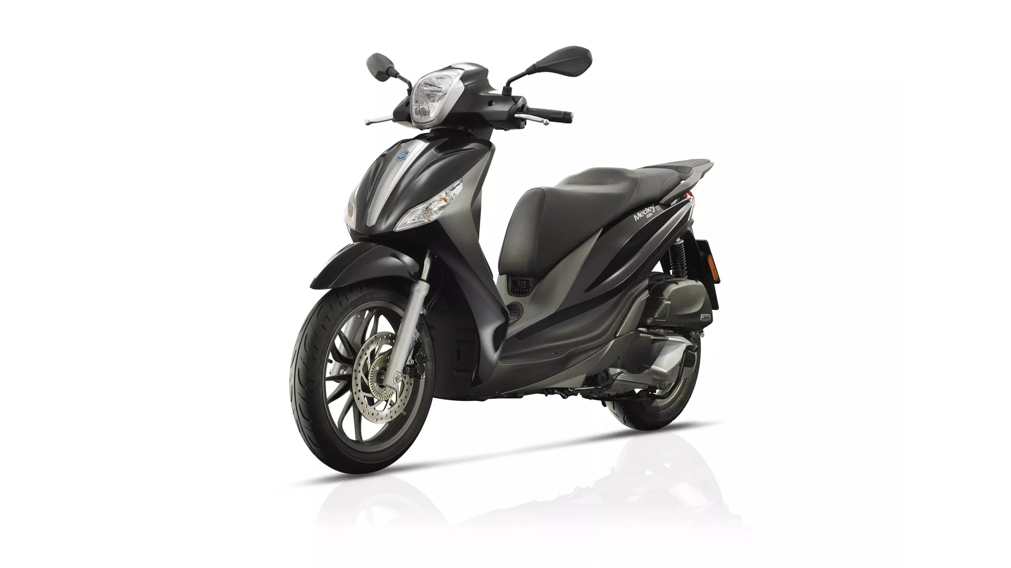 Piaggio Medley S 125 ie IGET - Image 2 Piaggio Medley S 125 ie IGET - Image 2