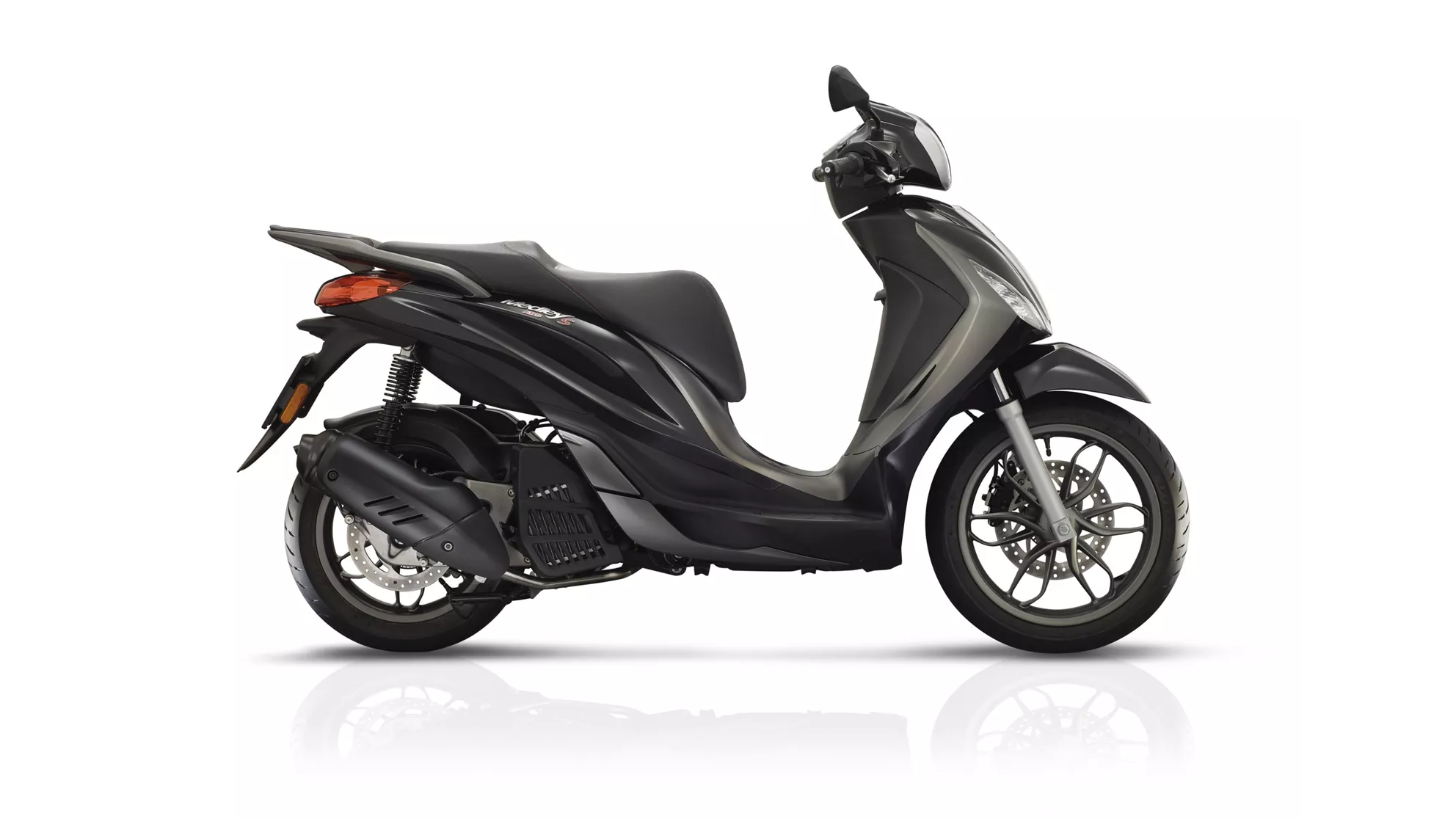 Piaggio Medley S 125 ie IGET - Image 3 Piaggio Medley S 125 ie IGET - Image 3