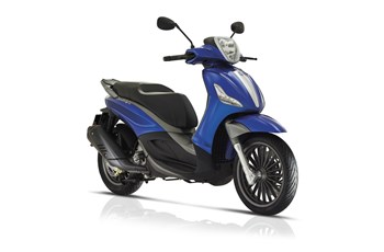 Piaggio Beverly 300 i.e.S 2017 - Bild 2 Piaggio Beverly 300 i.e.S 2017 - Bild 2