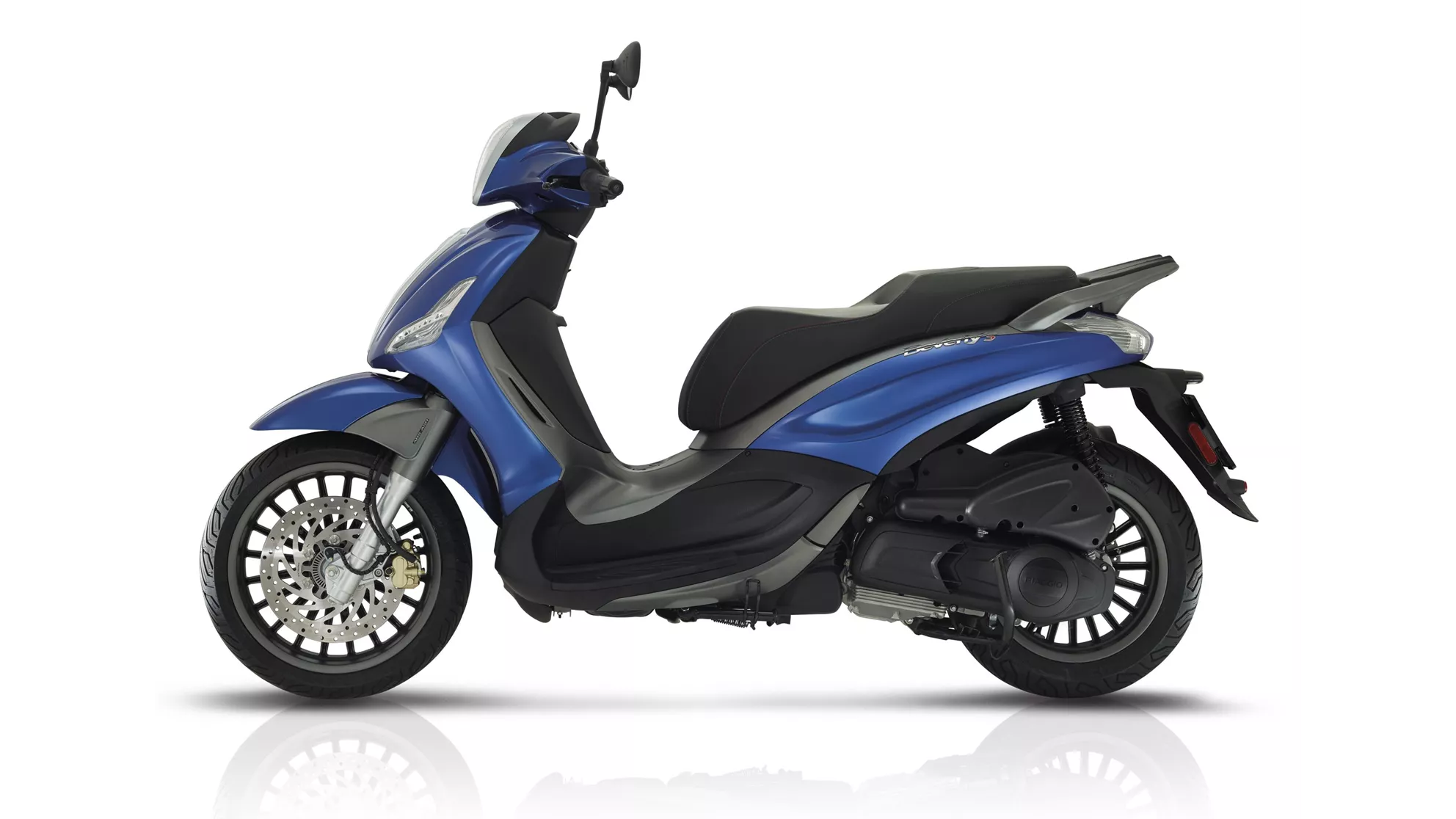 Piaggio Beverly 300 i.e.S - Image 2 Piaggio Beverly 300 i.e.S - Image 2