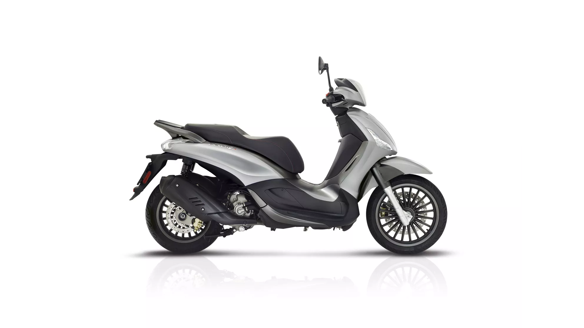 Piaggio Beverly 300 i.e.S - Image 4 Piaggio Beverly 300 i.e.S - Image 4