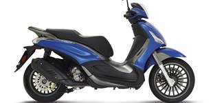 Aprilia SR GT 200 2024 vs Piaggio Beverly 300 i.e.S 2017