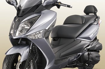 Sym GTS 300i 2017 - Bild 6