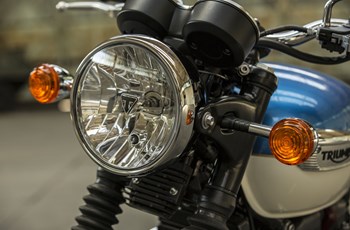 Triumph Bonneville T100 2017 - Bild 25 Triumph Bonneville T100 2017 - Bild 25