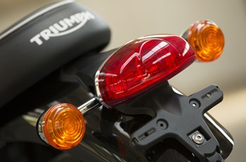 Triumph Bonneville T100 2017 - Bild 29 Triumph Bonneville T100 2017 - Bild 29