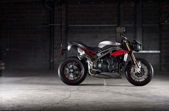 Triumph Speed Triple R 2017 - Bild 18 Triumph Speed Triple R 2017 - Bild 18