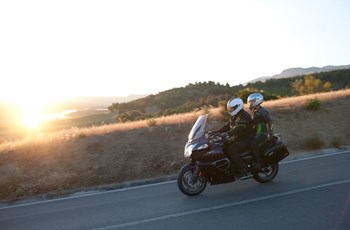 Triumph Trophy SE 2017 - Immagine 12