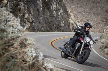 Triumph Thunderbird Commander 2017 - Bild 3 Triumph Thunderbird Commander 2017 - Bild 3