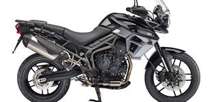 Triumph Tiger 800 XRx 2017 vs Honda CRF1000L Africa Twin Adventure Sports 2019