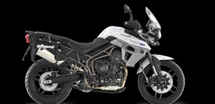 Triumph Tiger 800 XRT 2017 vs Honda CRF1000L Africa Twin Adventure Sports 2019