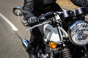 Triumph Thruxton 1200 2017 - Bild 17 Triumph Thruxton 1200 2017 - Bild 17
