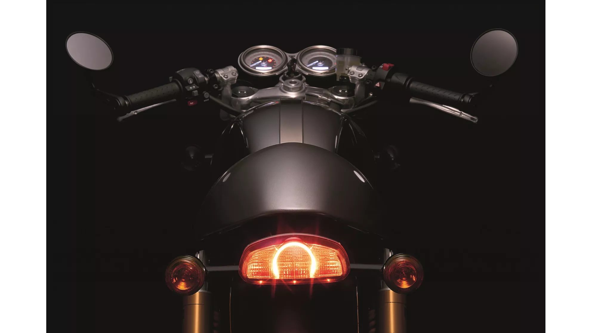 Triumph Thruxton 1200R - Image 19 Triumph Thruxton 1200R - Image 19