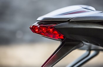 Triumph Street Triple 765 RS 2017 - Bild 16 Triumph Street Triple 765 RS 2017 - Bild 16