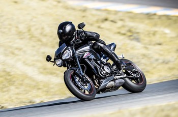 Triumph Street Triple 765 RS 2017 - Bild 42 Triumph Street Triple 765 RS 2017 - Bild 42