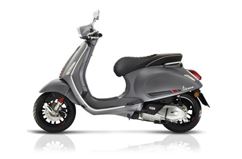 Vespa Sprint 125ie 3v S 2017 - Bild 3 Vespa Sprint 125ie 3v S 2017 - Bild 3