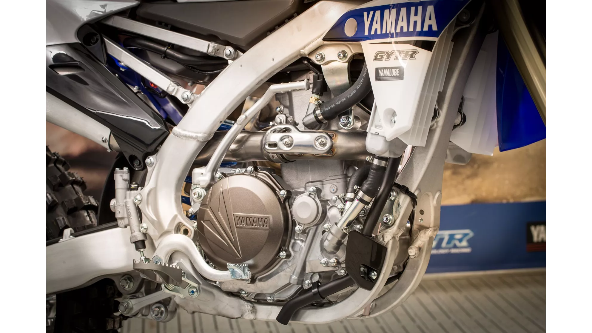 Yamaha YZ450F - Image 13 Yamaha YZ450F - Image 13