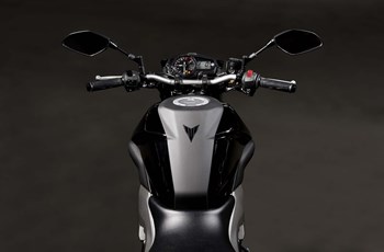 Yamaha MT-03 2017 - Bild 3 Yamaha MT-03 2017 - Bild 3