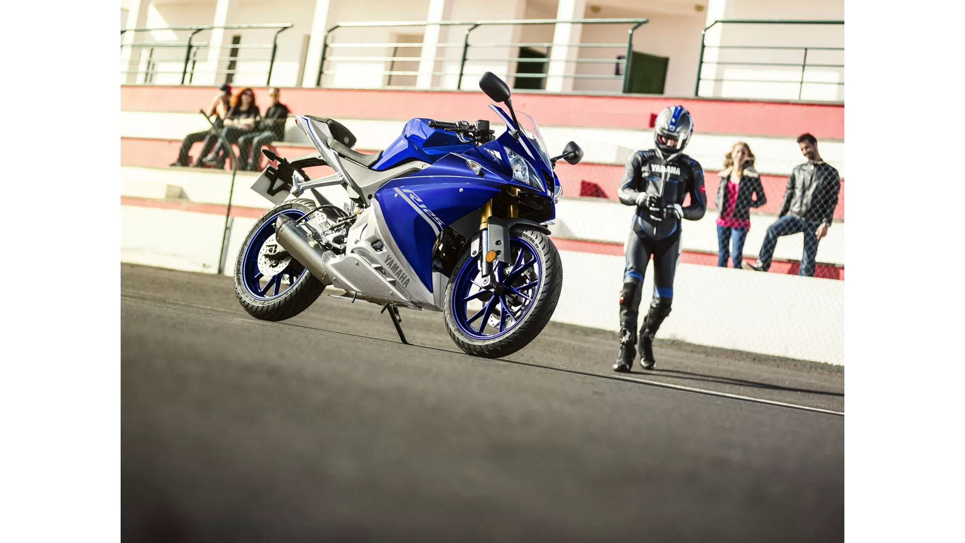 Yamaha R125 - Image 16 Yamaha R125 - Image 16