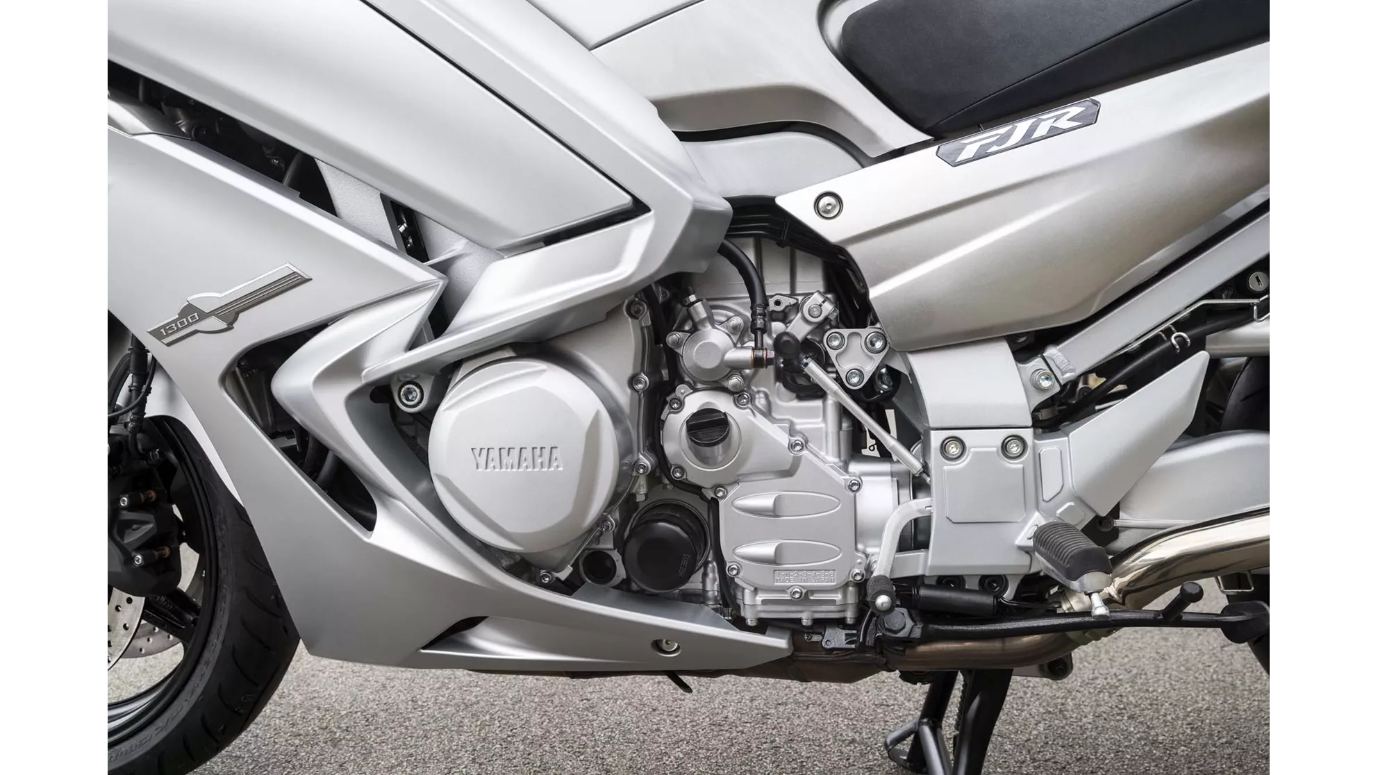 Yamaha FJR1300A - Image 14 Yamaha FJR1300A - Image 14