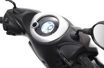 Yamaha NEOs 4Takt 2017 - Bild 12 Yamaha NEOs 4Takt 2017 - Bild 12