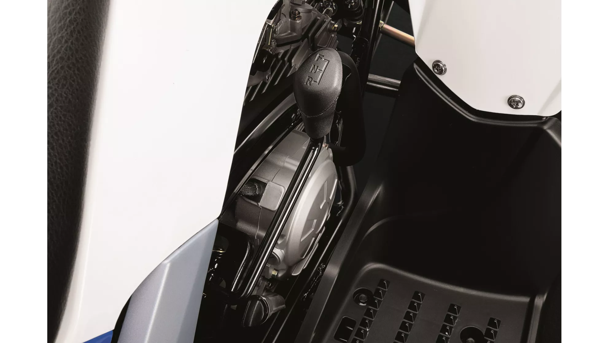 Yamaha YFM 90 - Image 14 Yamaha YFM 90 - Image 14