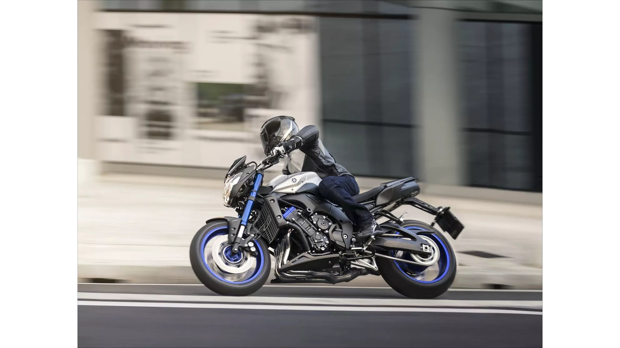 Yamaha FZ-8N - Obrázek 9 Yamaha FZ-8N - Obrázek 9