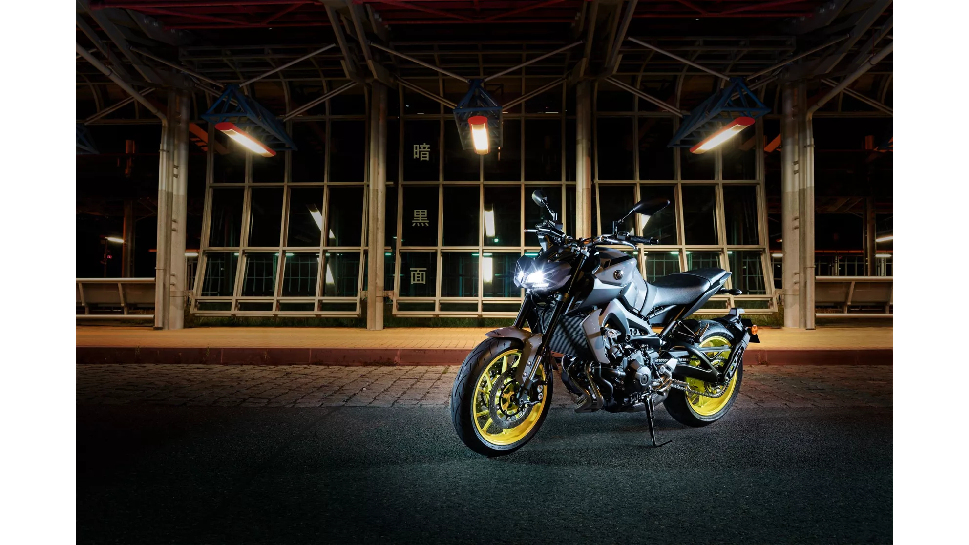 Yamaha MT-09 - Image 8 Yamaha MT-09 - Image 8