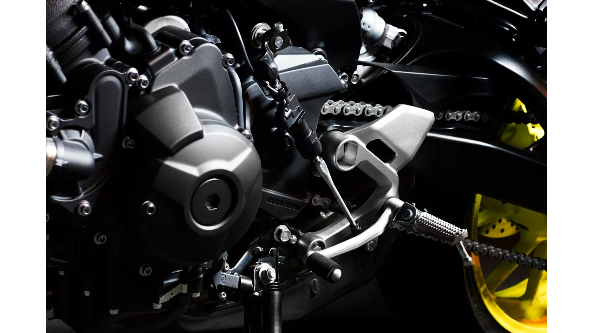 Yamaha MT-09 - Image 16 Yamaha MT-09 - Image 16