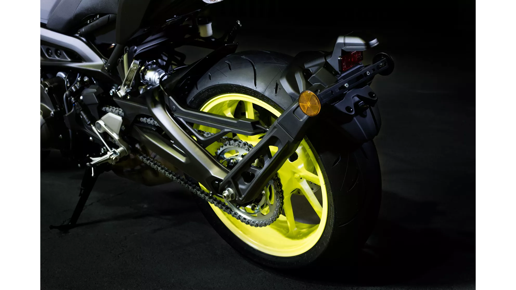 Yamaha MT-09 - Image 21 Yamaha MT-09 - Image 21