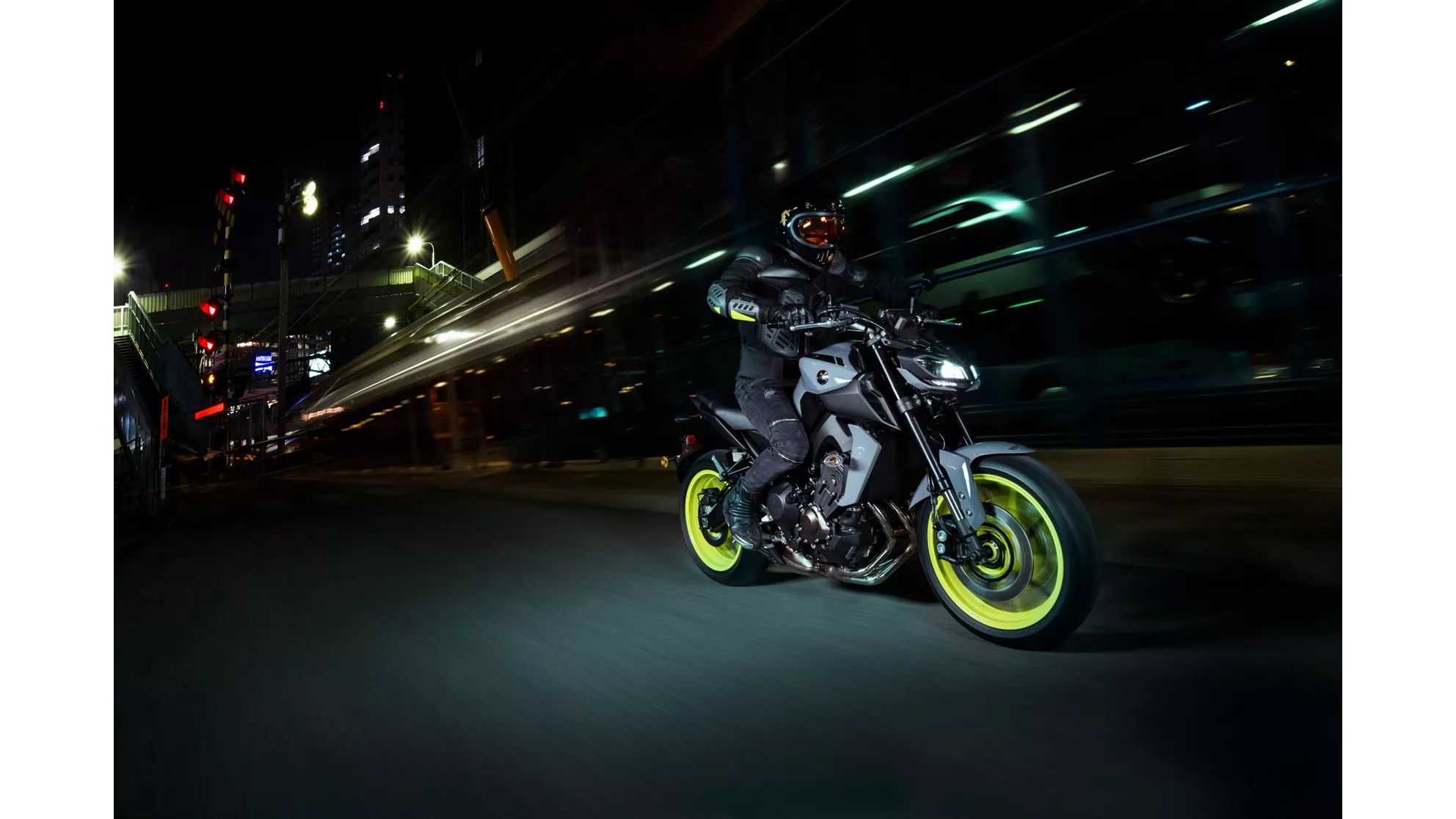 Yamaha MT-09 - Image 22 Yamaha MT-09 - Image 22