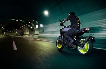 Yamaha MT-09 2017 - Bild 30 Yamaha MT-09 2017 - Bild 30