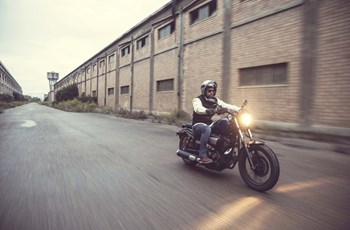Yamaha XV 950 R 2017 - Bild 2 Yamaha XV 950 R 2017 - Bild 2