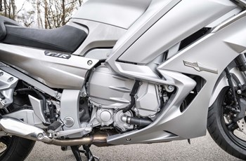 Yamaha FJR1300AE 2017 - Bild 8