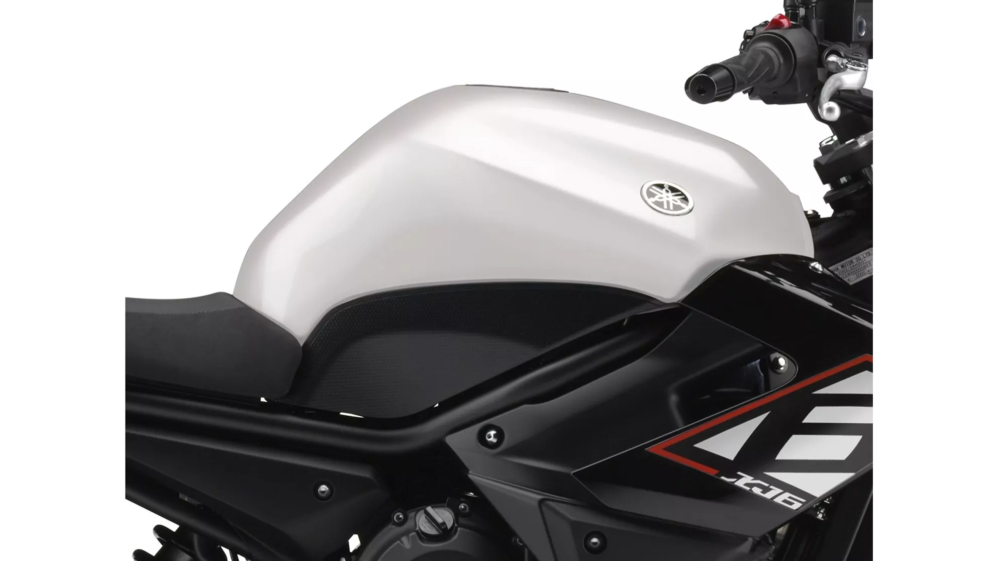 Yamaha XJ6 NSV - Resim 4 Yamaha XJ6 NSV - Resim 4