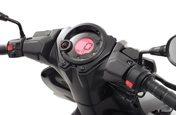 Yamaha Aerox 4 2017 - Bild 3