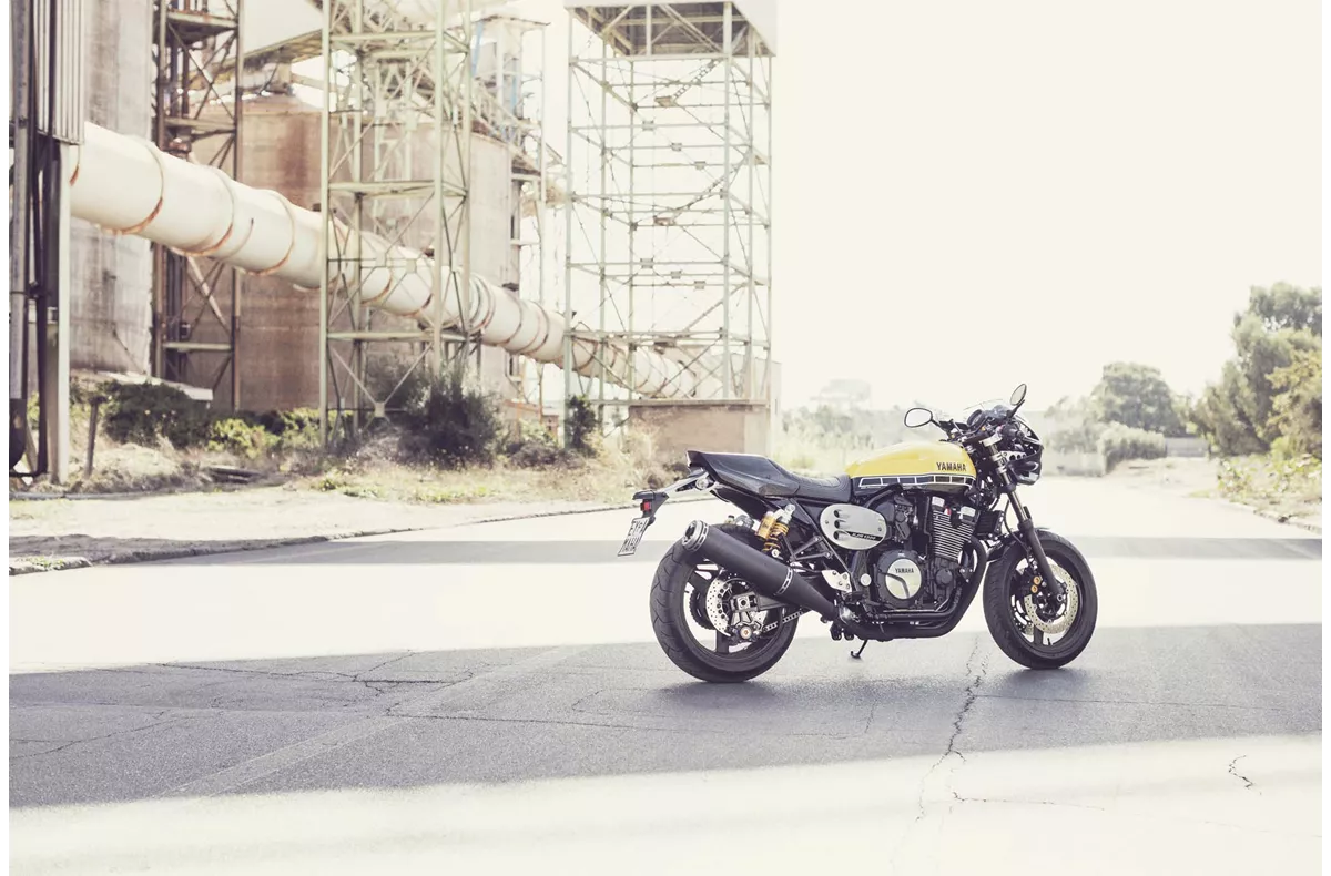 Yamaha XJR 1300 Racer Yamaha XJR 1300 Racer