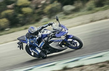 Yamaha R3 2017 - Bild 15 Yamaha R3 2017 - Bild 15
