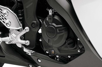 Yamaha R3 2017 - Bild 17 Yamaha R3 2017 - Bild 17