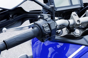 Yamaha Tracer 900 2017 - Bild 20 Yamaha Tracer 900 2017 - Bild 20