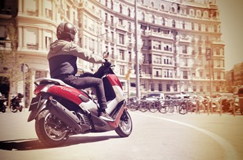Yamaha NMAX 125 2017 - Bild 3 Yamaha NMAX 125 2017 - Bild 3