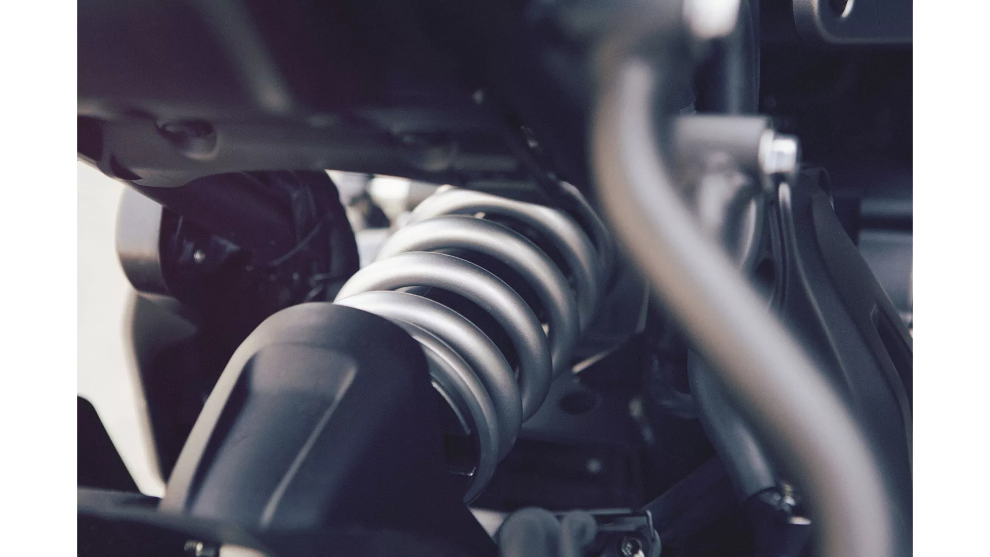 Yamaha XSR700 - Image 15 Yamaha XSR700 - Image 15