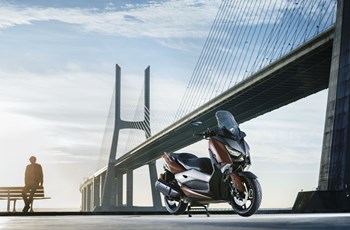 Yamaha XMAX 300 2017 - Bild 12 Yamaha XMAX 300 2017 - Bild 12