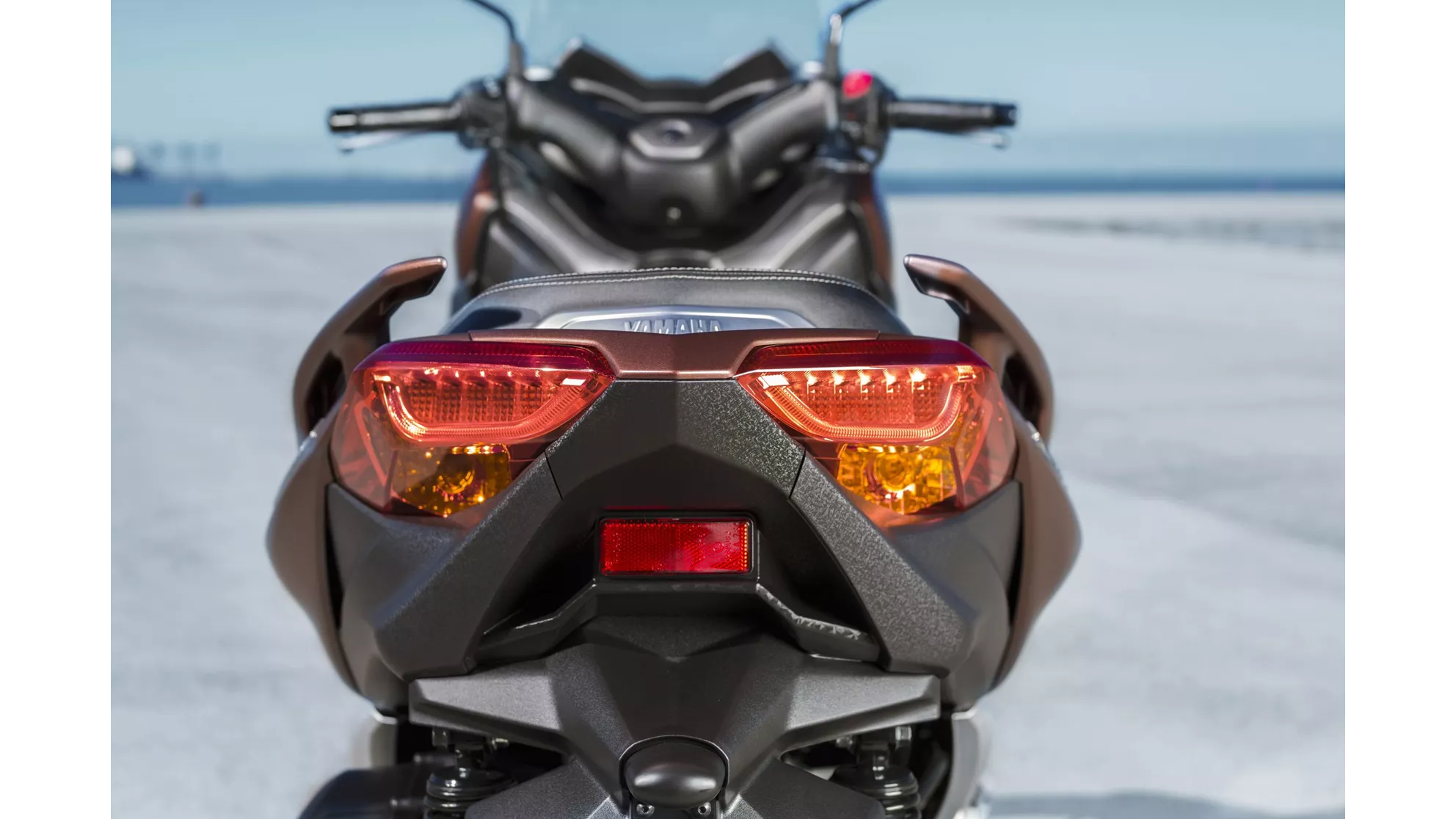 Yamaha XMAX 300 - Image 16 Yamaha XMAX 300 - Image 16