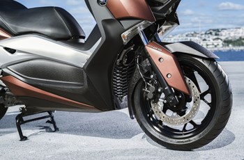 Yamaha XMAX 300 2017 - Bild 30 Yamaha XMAX 300 2017 - Bild 30