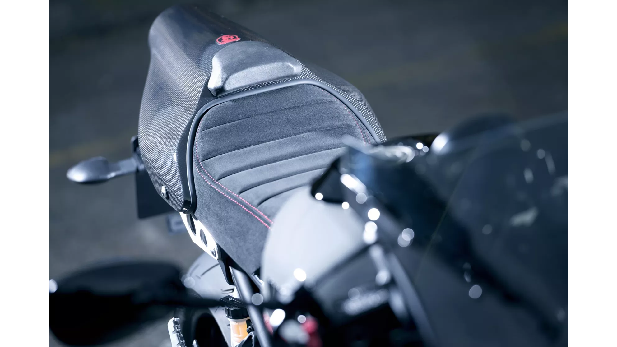 Yamaha XSR900 Abarth - Image 18 Yamaha XSR900 Abarth - Image 18