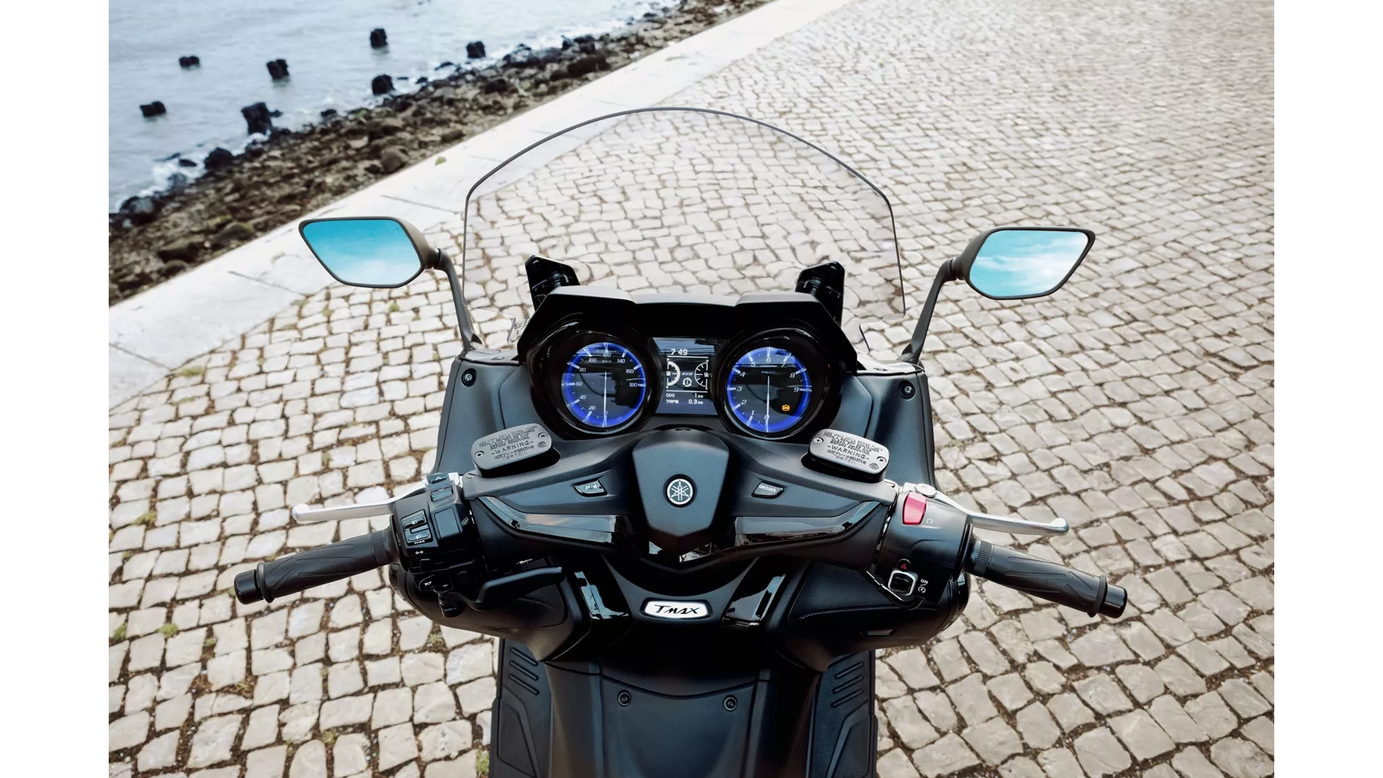 Yamaha TMAX - Image 12 Yamaha TMAX - Image 12