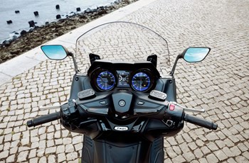 Yamaha TMAX 2017 - Bild 15 Yamaha TMAX 2017 - Bild 15