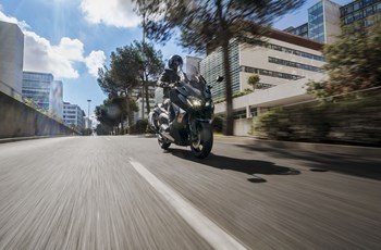 Yamaha TMAX 2017 - Bild 24 Yamaha TMAX 2017 - Bild 24