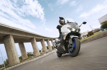 Yamaha TMAX SX 2017 - Bild 2 Yamaha TMAX SX 2017 - Bild 2