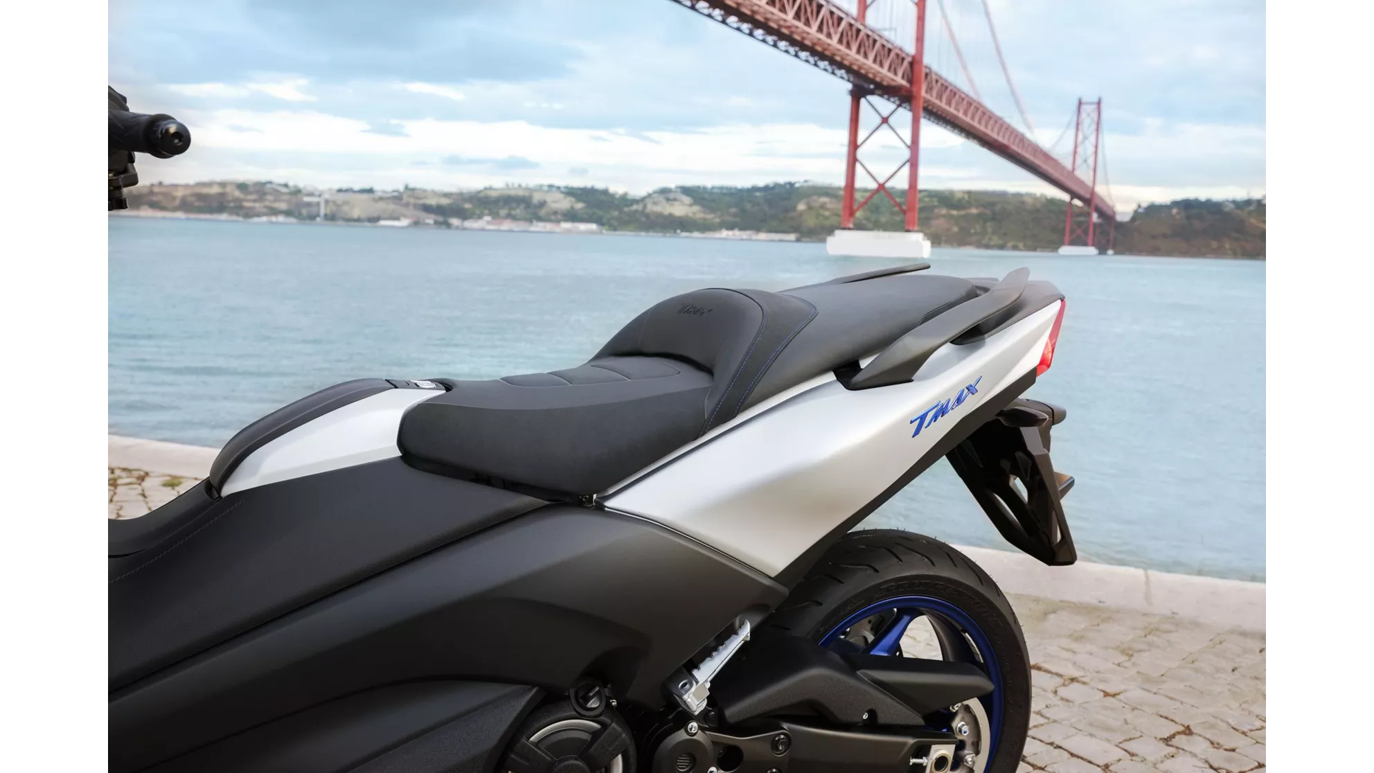 Yamaha TMAX SX - Image 5 Yamaha TMAX SX - Image 5